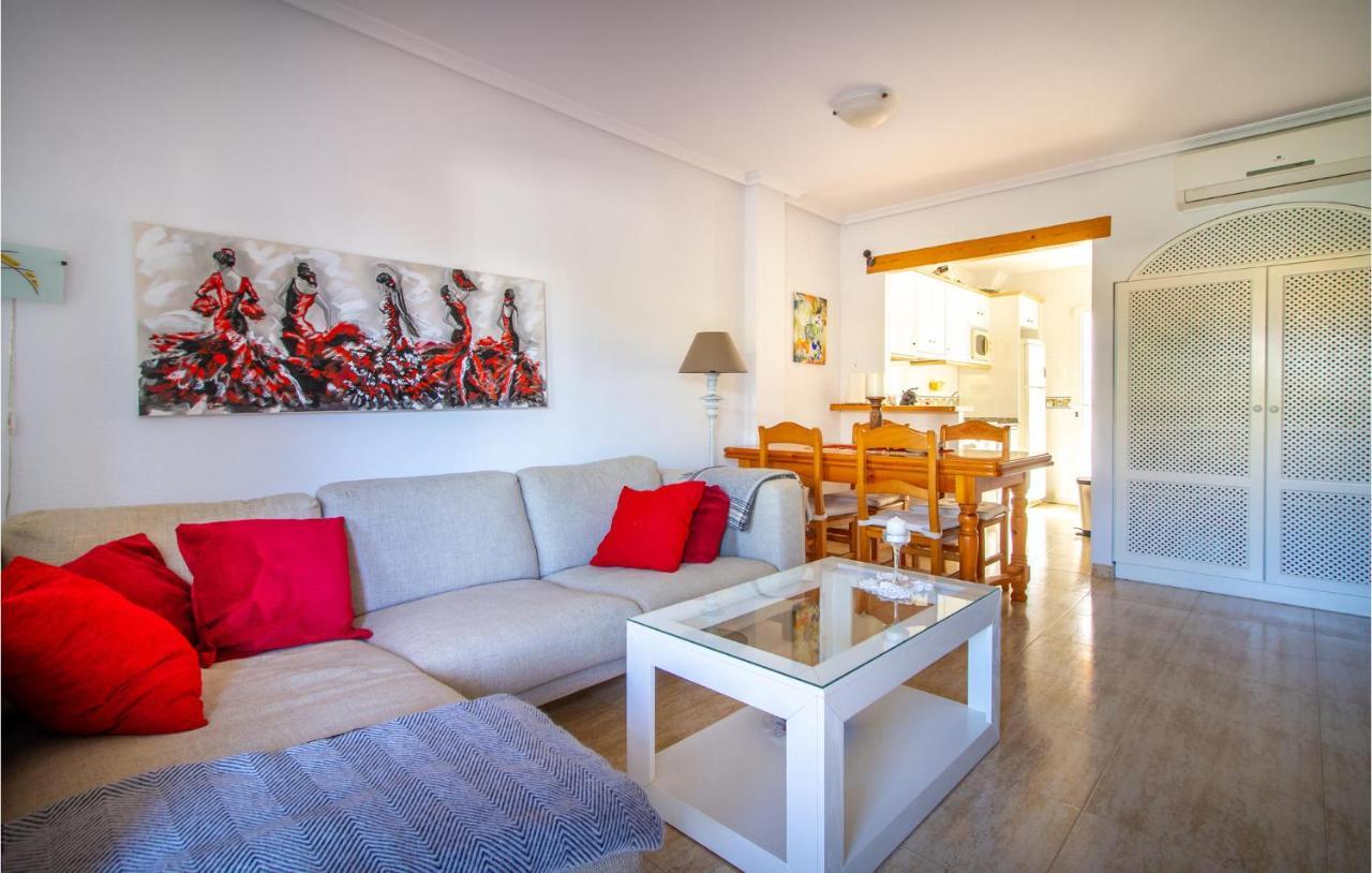 4 Bedroom Cozy Home In Pilar De La Horadada Zewnętrze zdjęcie