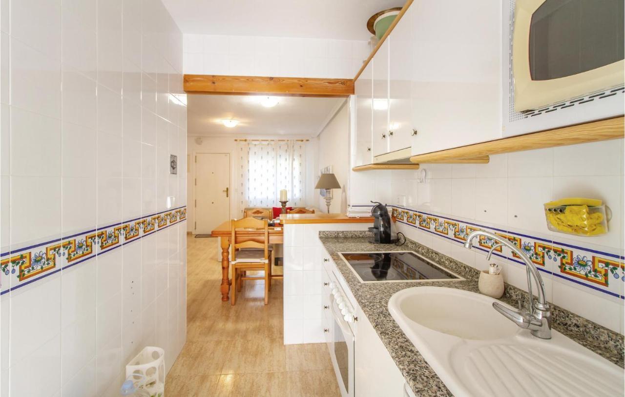 4 Bedroom Cozy Home In Pilar De La Horadada Zewnętrze zdjęcie